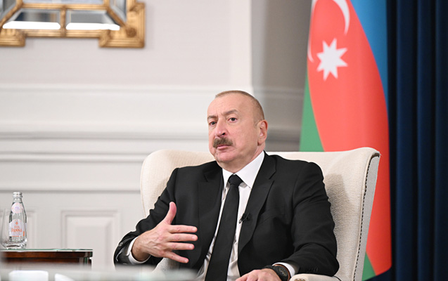 Prezidentin Vaşinqtonda keçirdiyi brifinqin - TAM VİDEOSU